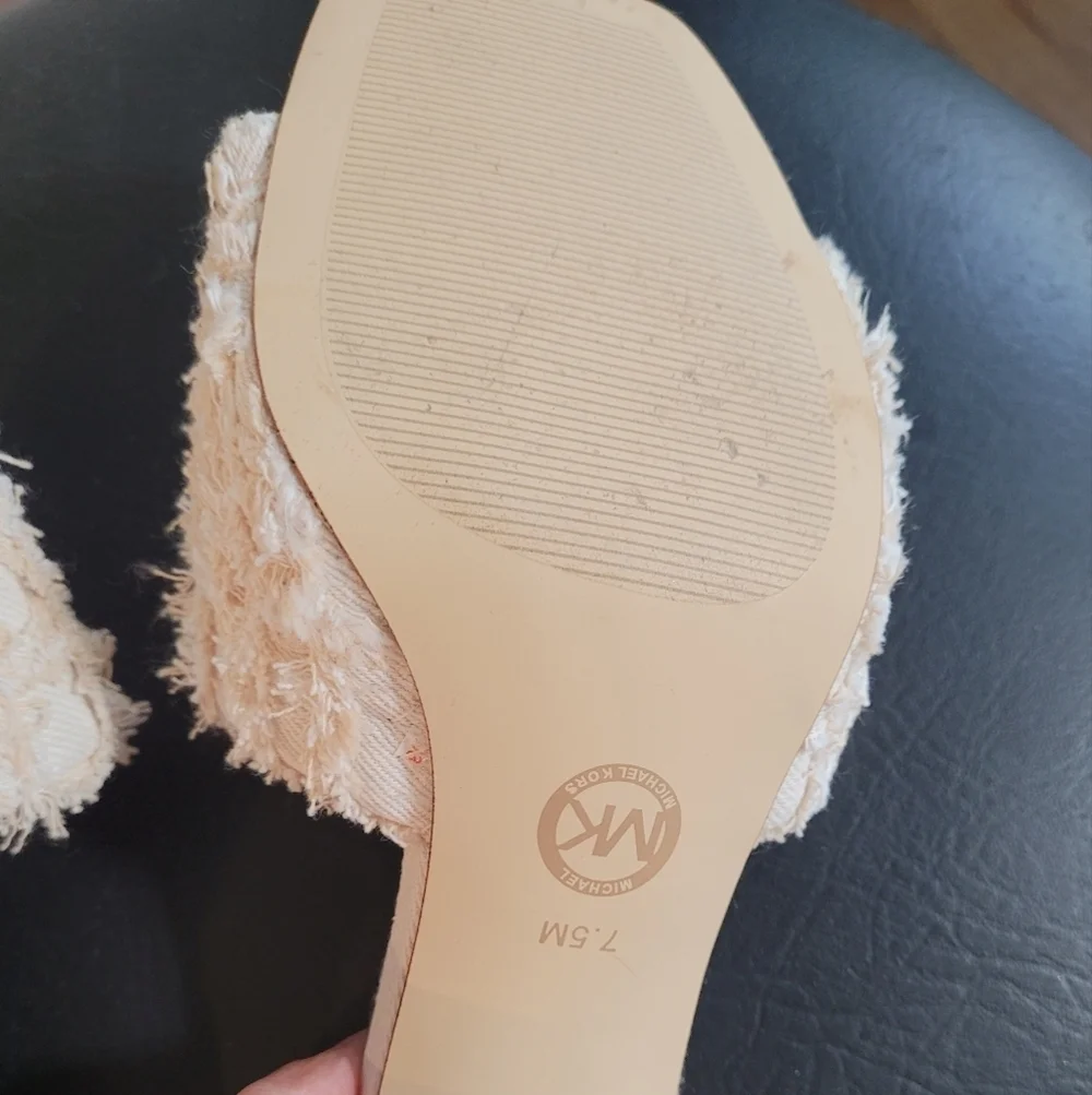 MICHAEL Mickael Kors Heeled Mule Sandal 7.5